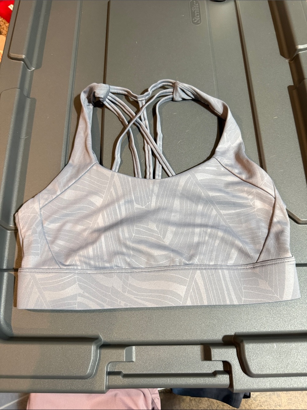 Zyia light n tight Women’s Strappy Back Sports Bra - Light Gray